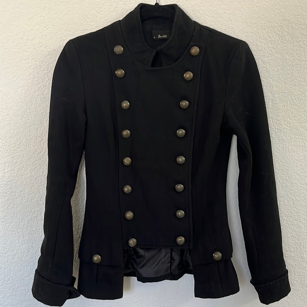 Super cool buttons & jacket